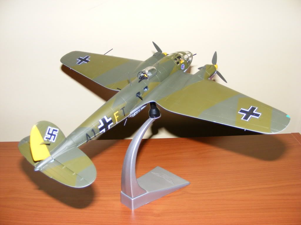 Corgi Heinkel HE111 H-3 AA33711 - DA.C