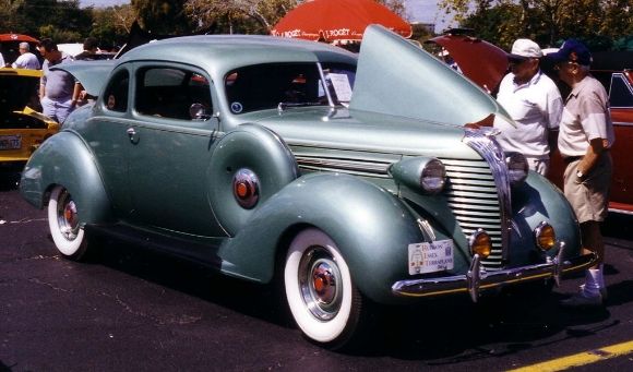  photo 1024px-1938_Terraplane_Coupe_liteblue_at_AACA_show_Florida_F_zpsdfa02c37.jpg