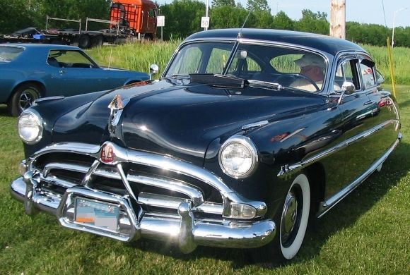  photo 1024px-52_Hudson_Auto_classique_VAQ_Mont_St-Hilaire_11_zpsf053ac4a.jpg