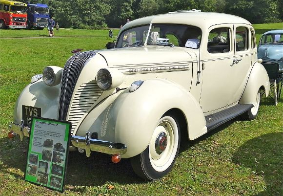  photo Hudson_Terraplane_1937_-_Flickr_-_mick_-_Lumix_zpsb6db00b2.jpg