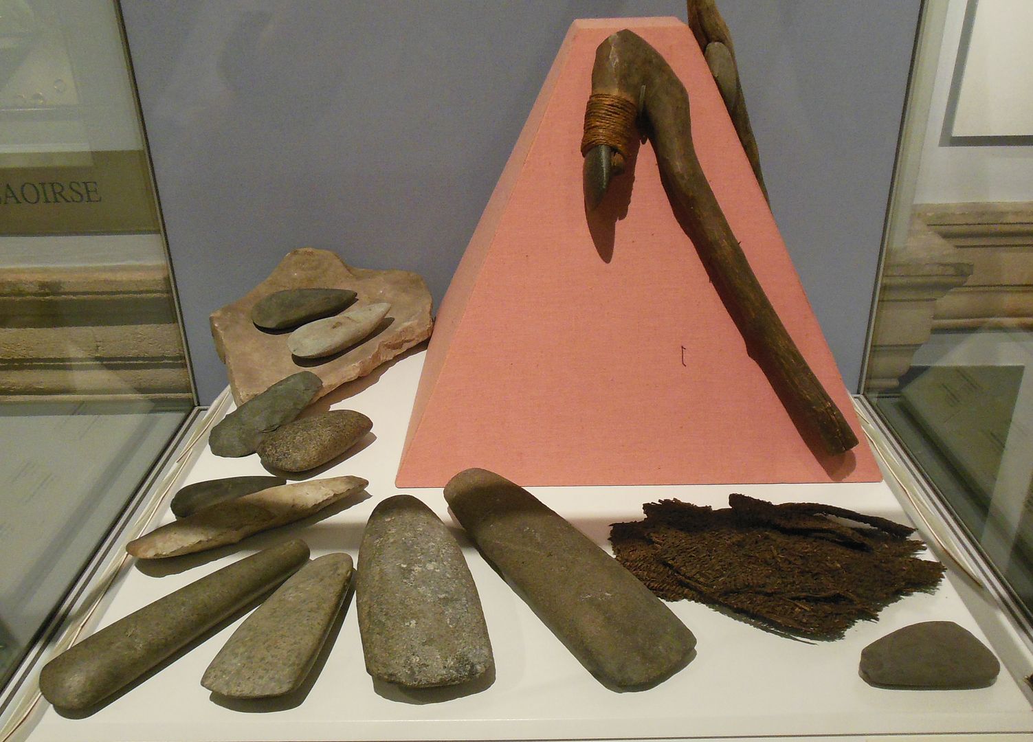 stone tools 553