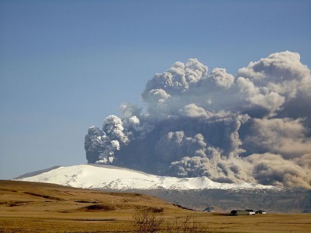 iceland volcanoes 2011. Iceland Volcano News and