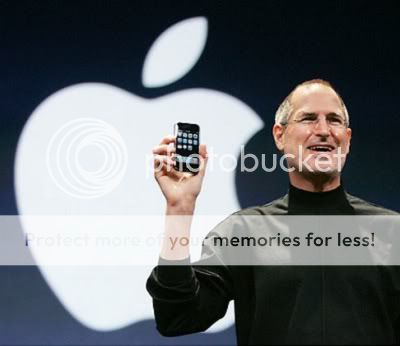 Steve Jobs (Co-fundador e CEO da Apple)